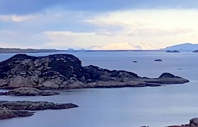 Offshore rocks Balfours Bay