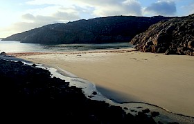 Huge sandy beaches knockvologan